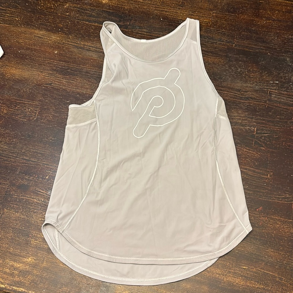 Lululemon- Peloton Tanktop